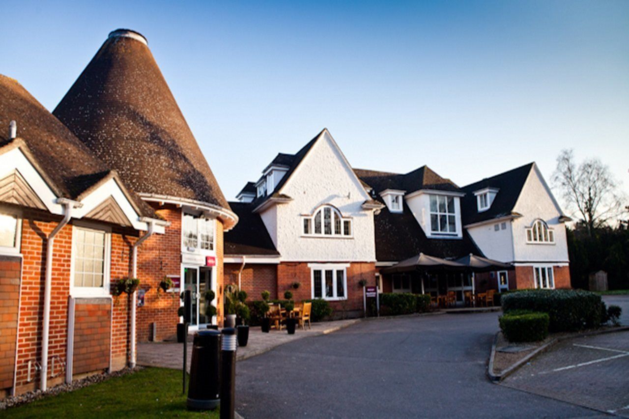 Mercure Tunbridge Wells Hotel Esterno foto